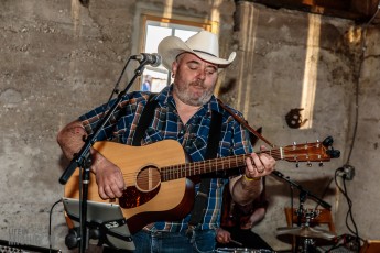 Hats-Horses-Iron-Fish-2019-110