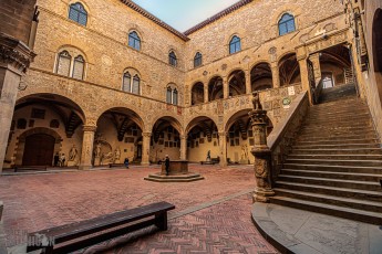 Italy-Firenze-Bargello-2023-1