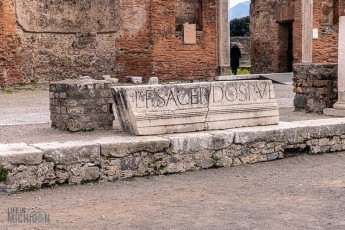 Italy-Pompeii-40