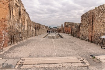 Italy-Pompeii-9