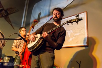 JasonDennieMarkLavengood-ChelseaAlehouse-Chelsea-MI-20151028-ChuckMarshall-001