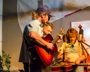 JasonDennieMarkLavengood-ChelseaAlehouse-Chelsea-MI-20151028-ChuckMarshall-011