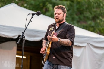 JenniferWestwoodandtheHandsomeDevils-TopOfThePark-AnnArbor_MI-20150703-ChuckMarshall-020