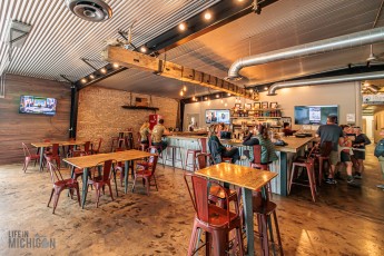 Les-Cheneaux-Distillers-37