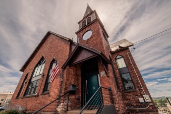 Marquette-Sails-History-Beer-2022-91