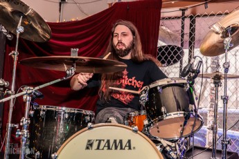 Iron Mountain - Oigs Fest V @ The Avenue Cafe