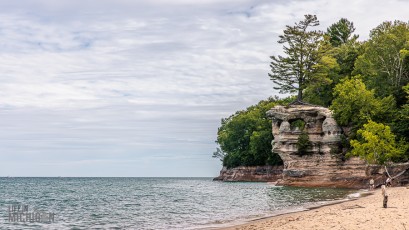 Pictured Rocks - Chapel Falls to Mosquito Falls hike