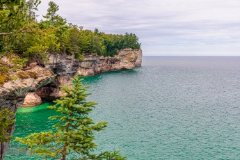 Pictured Rocks - Chapel Falls to Mosquito Falls hike