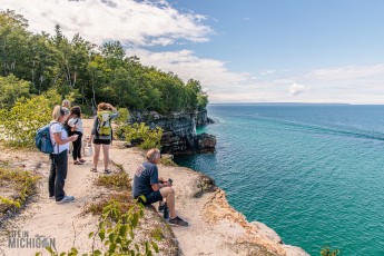 Pictured Rocks - Chapel Falls to Mosquito Falls hike