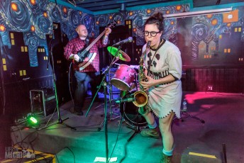 Scissor Now - Crossroads Pub