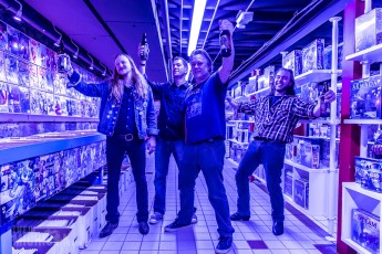 Blue Snaggletooth - ESB release - 2015-39