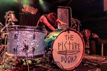 The-Picturebooks-LovingTouch-2020-2