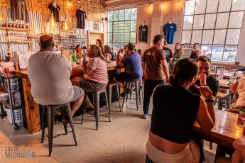 Twistin-Tarantulas-Manchester-Underground-30