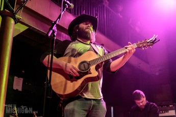 Whitey Morgan and the 78's @ Crofoot - Pontiac, MI on 19-Feb-2016