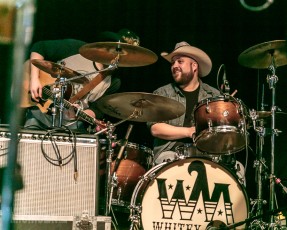 Whitey Morgan and the 78's @ Crofoot - Pontiac, MI on 19-Feb-2016