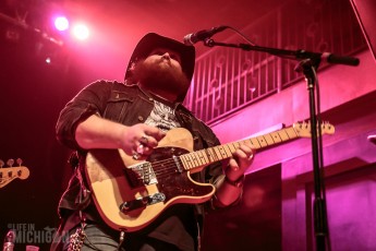 Whitey Morgan and the 78's @ Crofoot - Pontiac, MI on 19-Feb-2016