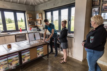 Wine-Beer-Food-New-Zealand-12