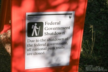 Government shutdown signs on the Hop Valley trail head