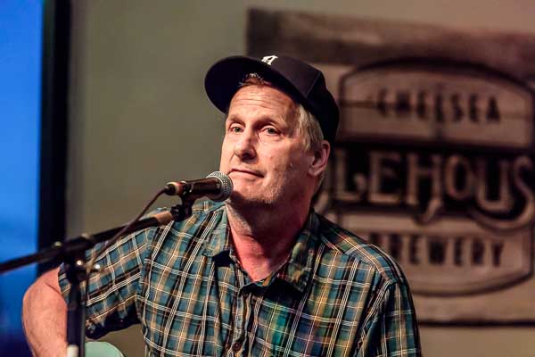 Jeff Daniels at the Chelsea Alehouse