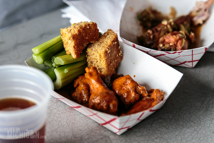 Chicken Wing Thing at Dark Horse Brewing