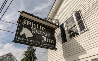 White Horse Inn in Metamora